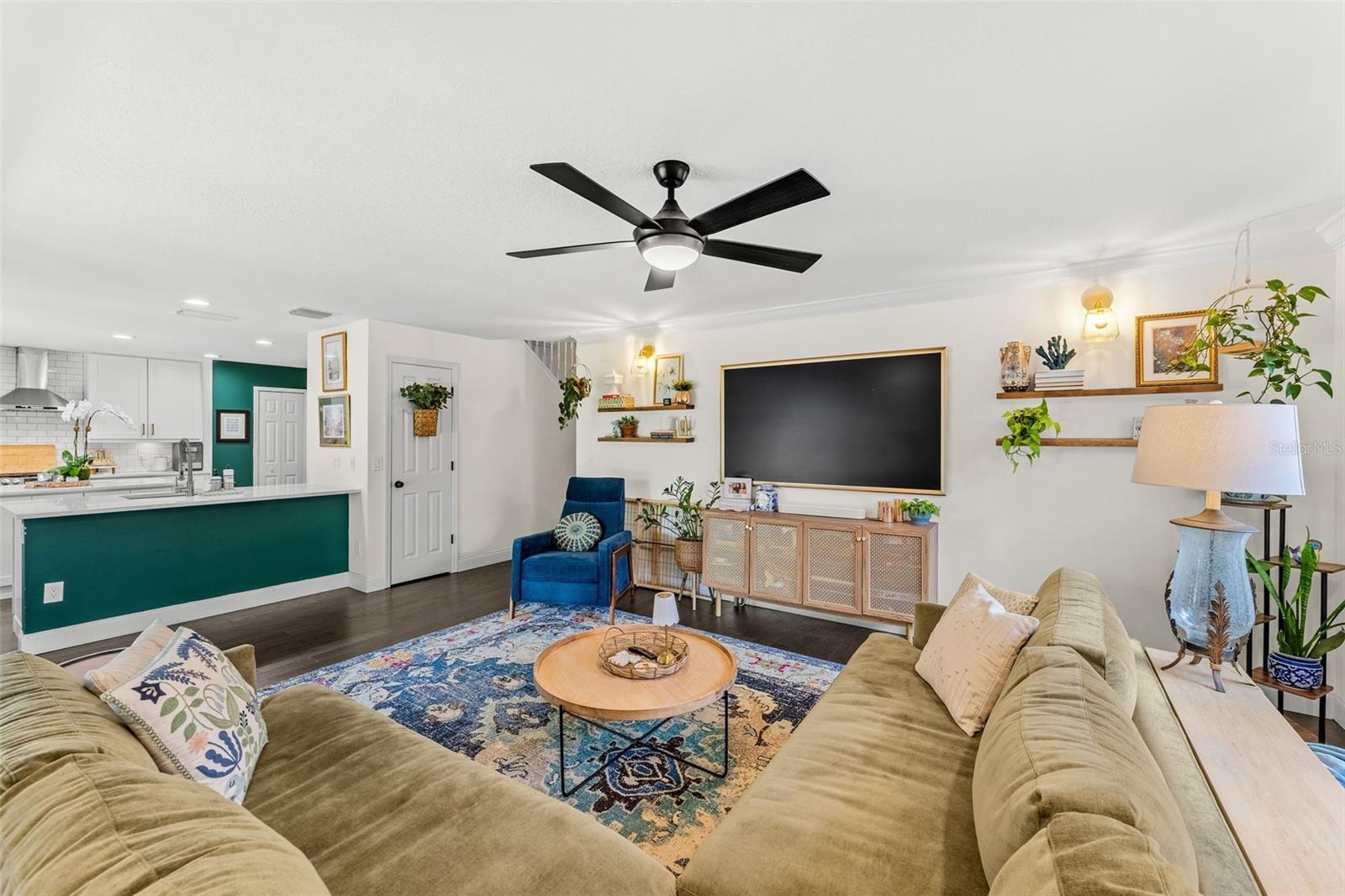COLLEGE PARK - Residential