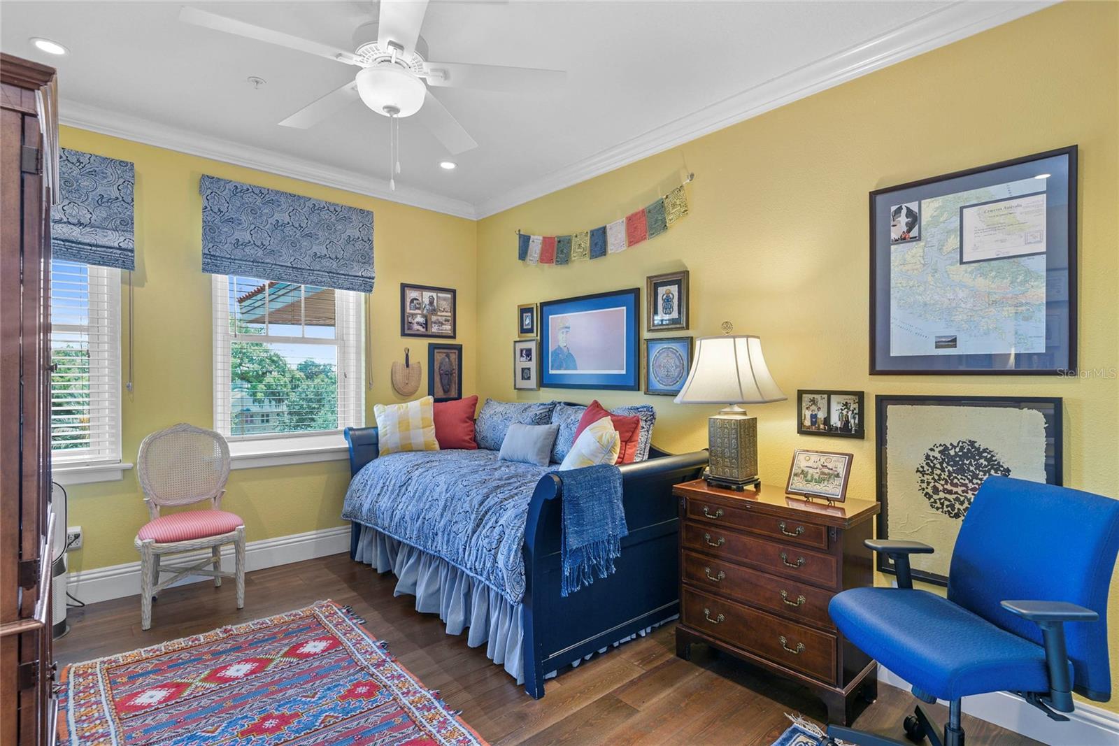 ALABAMA CONDO - Residential