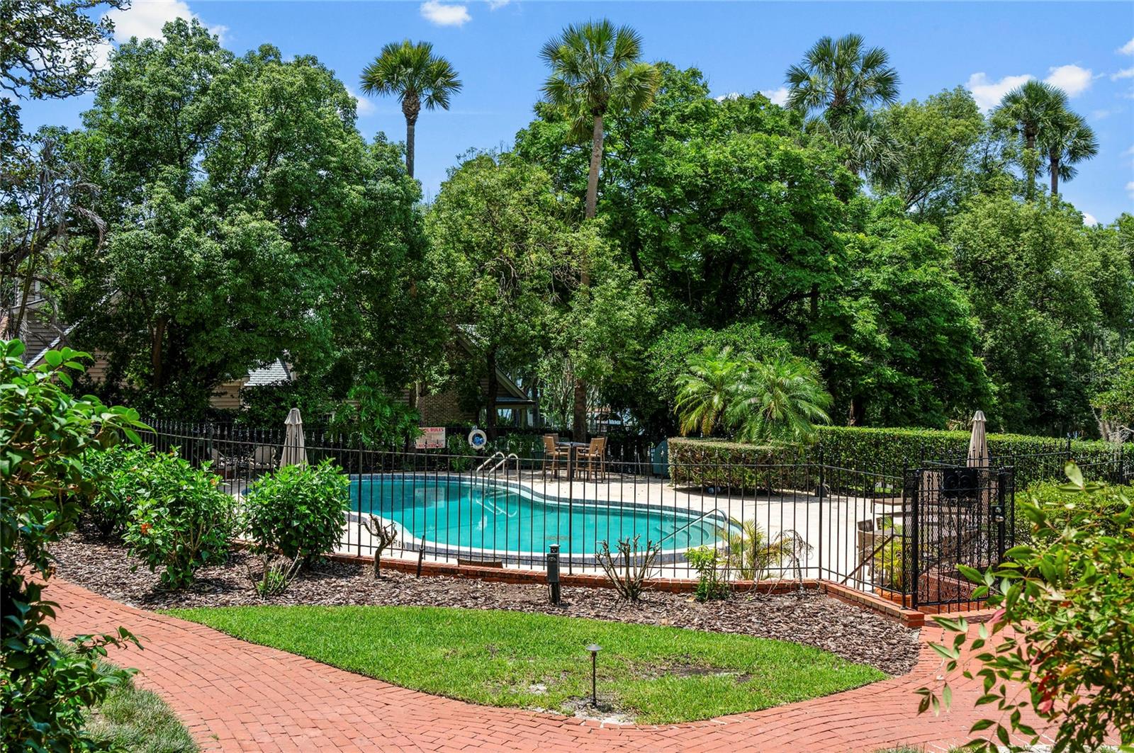 ALABAMA CONDO - Residential