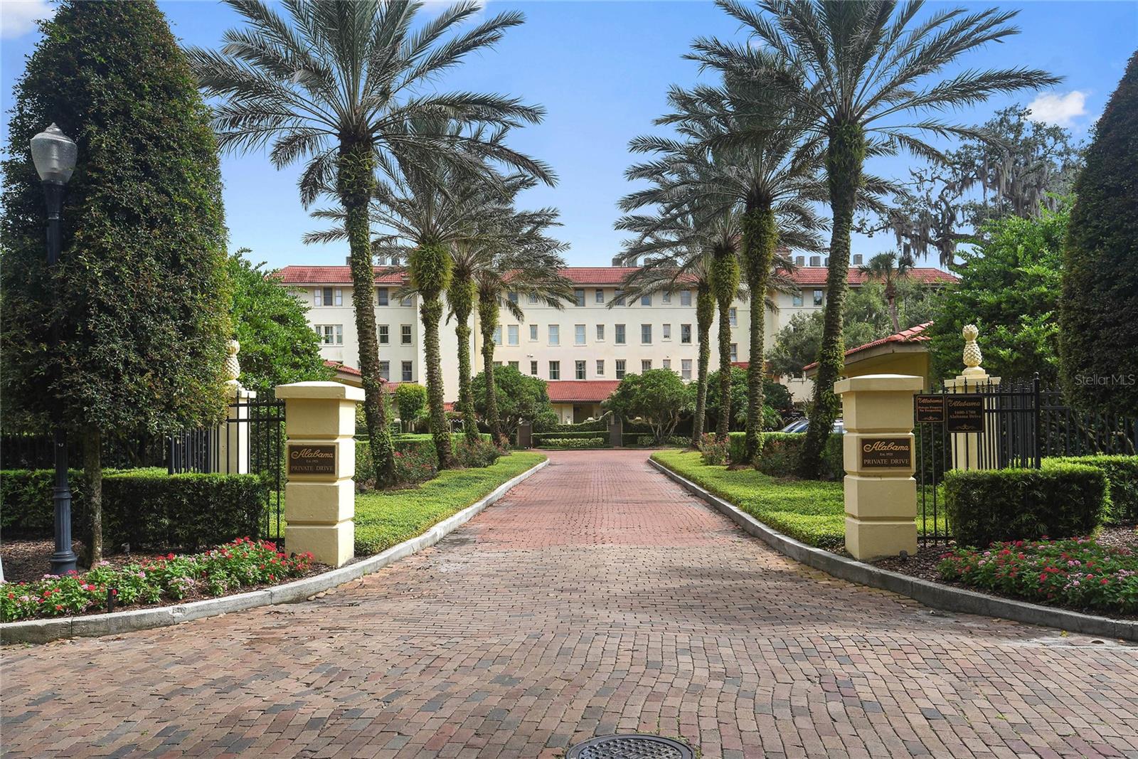 ALABAMA CONDO - Residential