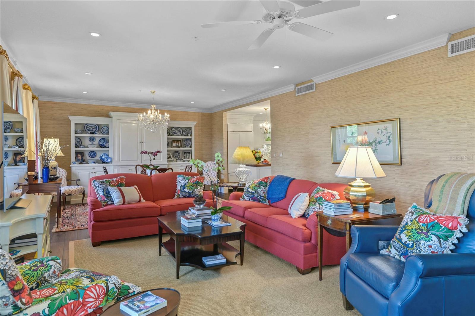 ALABAMA CONDO - Residential