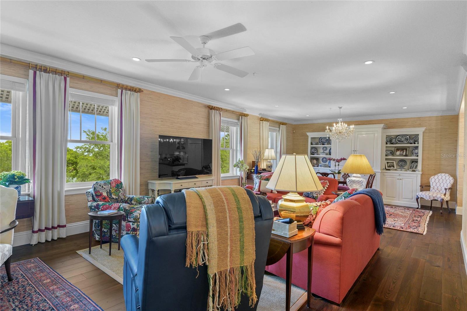 ALABAMA CONDO - Residential