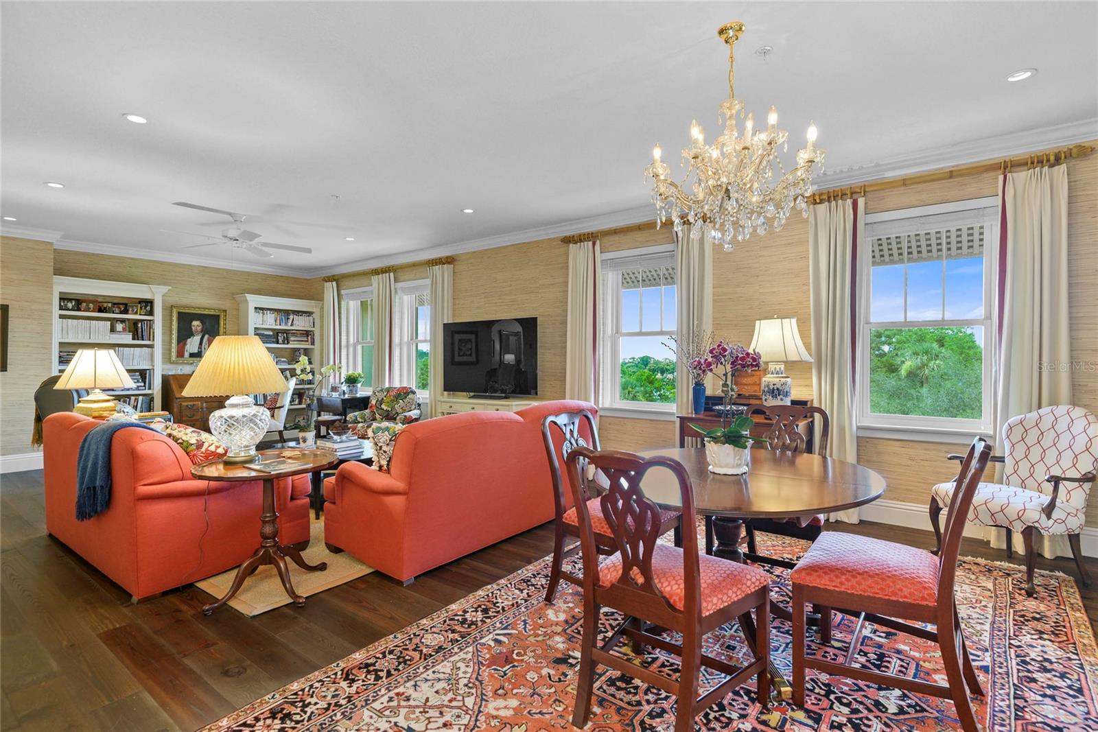 ALABAMA CONDO - Residential