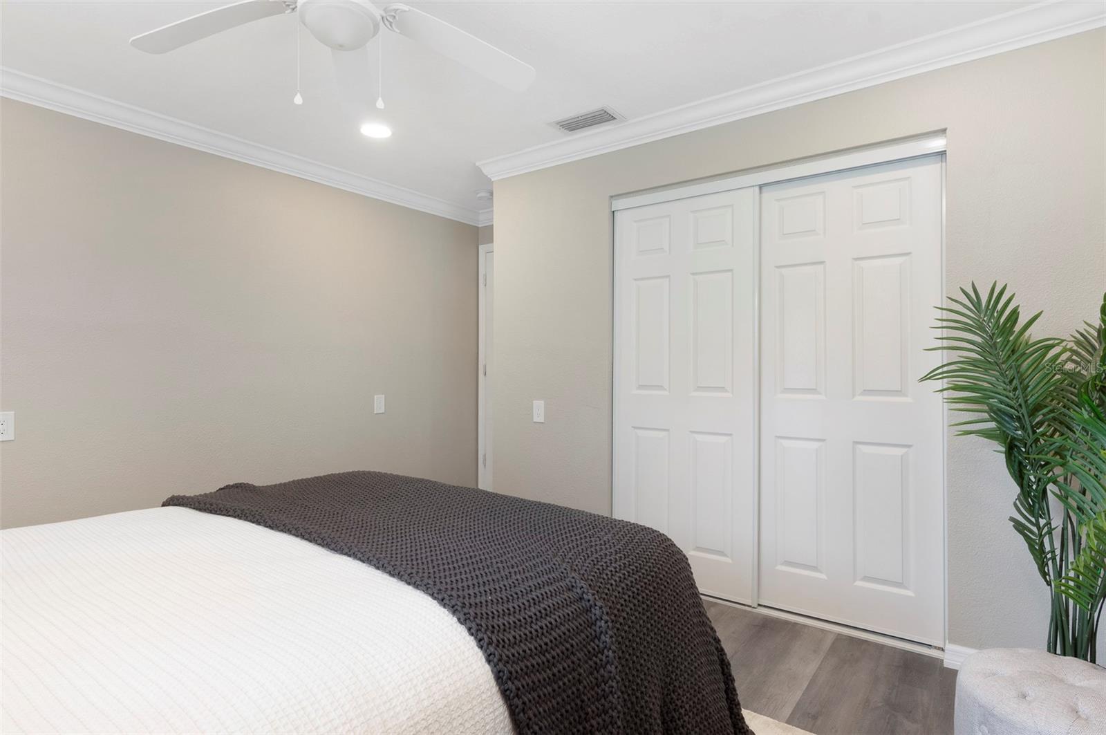 SHOREACRES CENTER - Residential