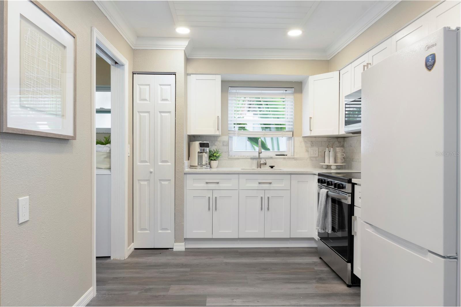 SHOREACRES CENTER - Residential