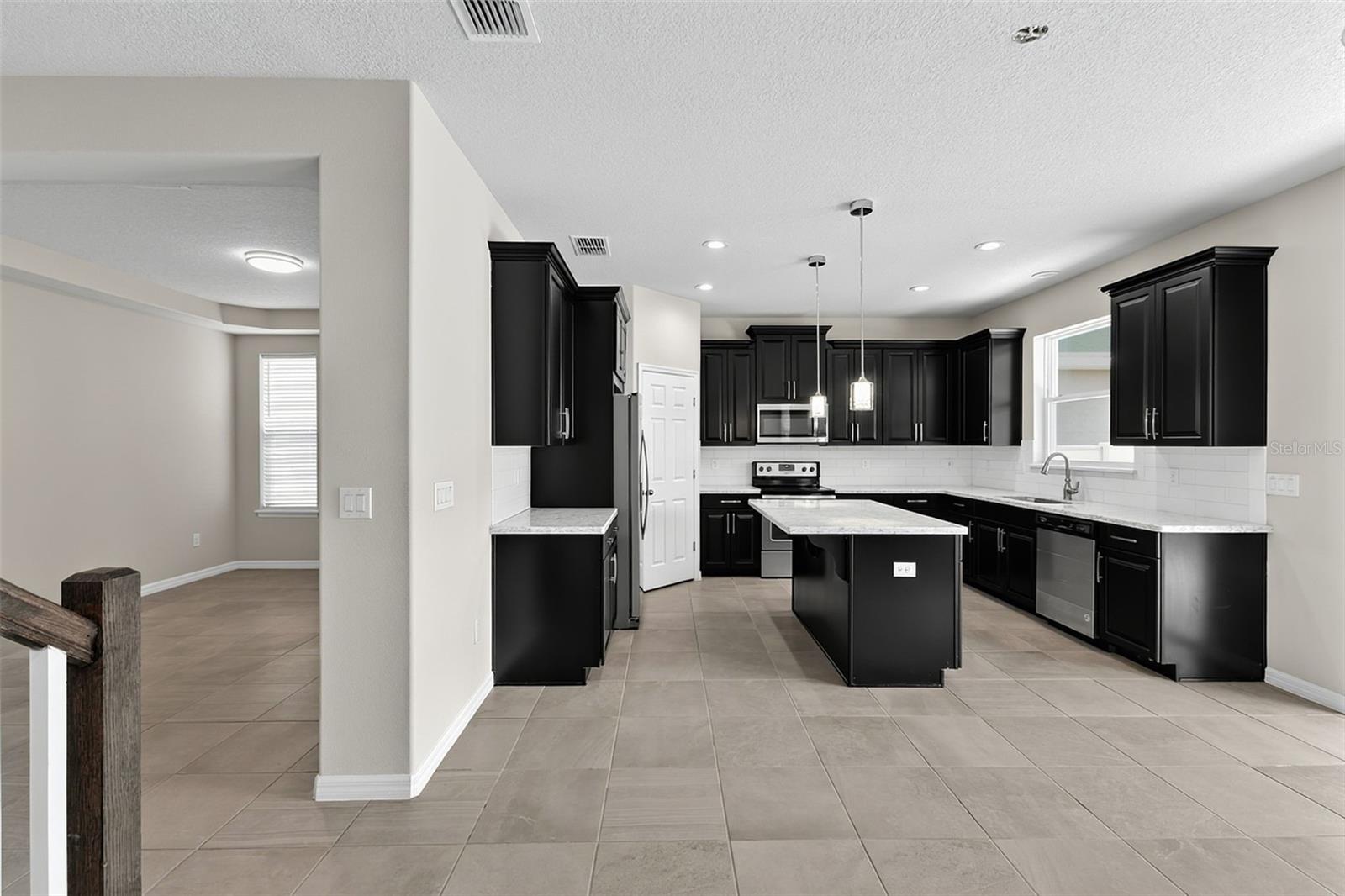 TAPESTRY PH 3 - Residential