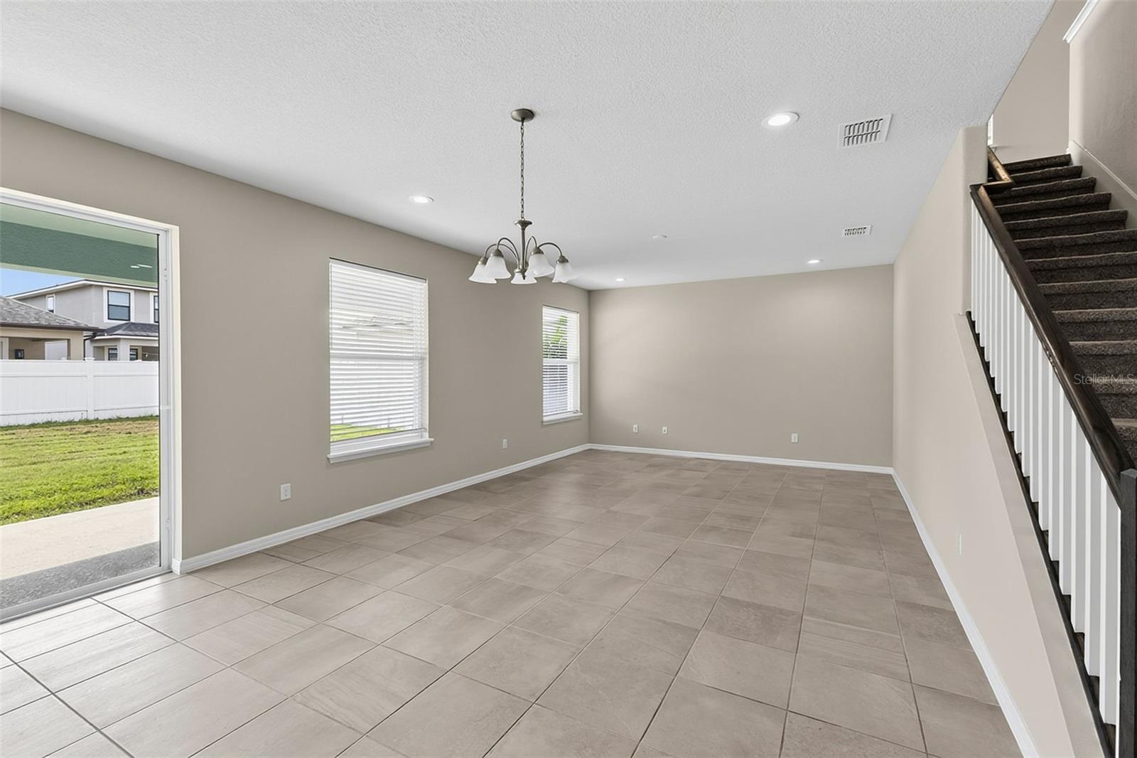 TAPESTRY PH 3 - Residential