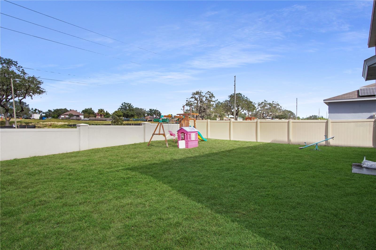 SOUTHERN XING - Residential Lease