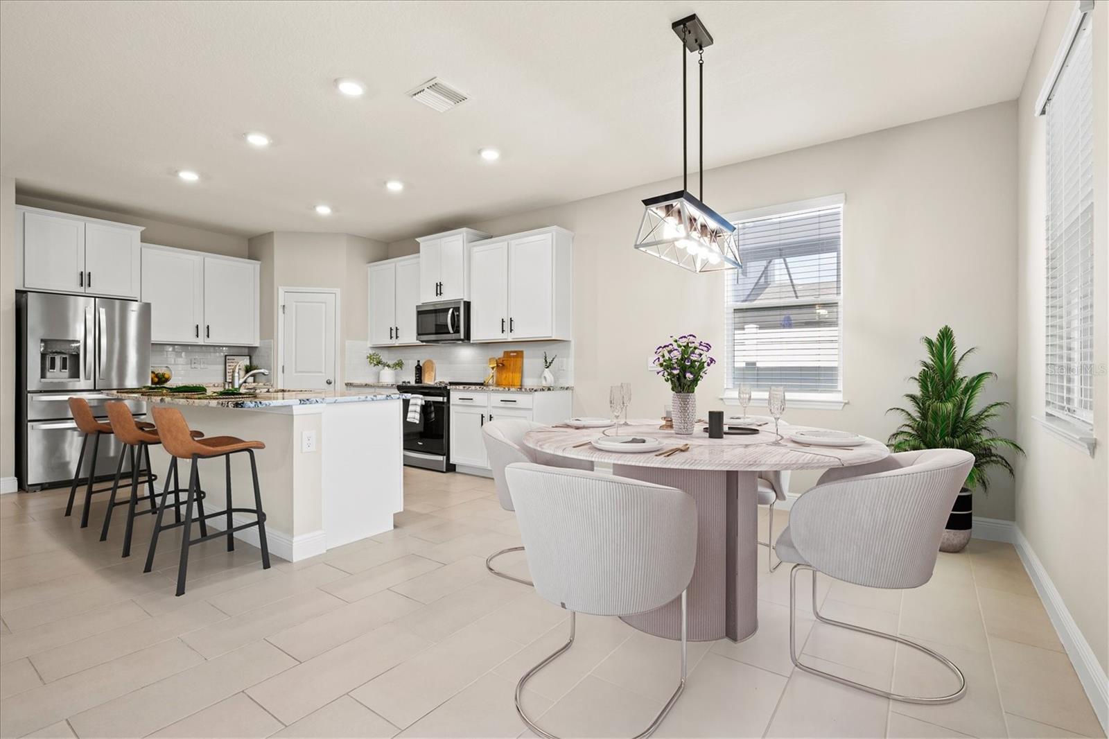MANGROVE MANOR PH 1 - Residential