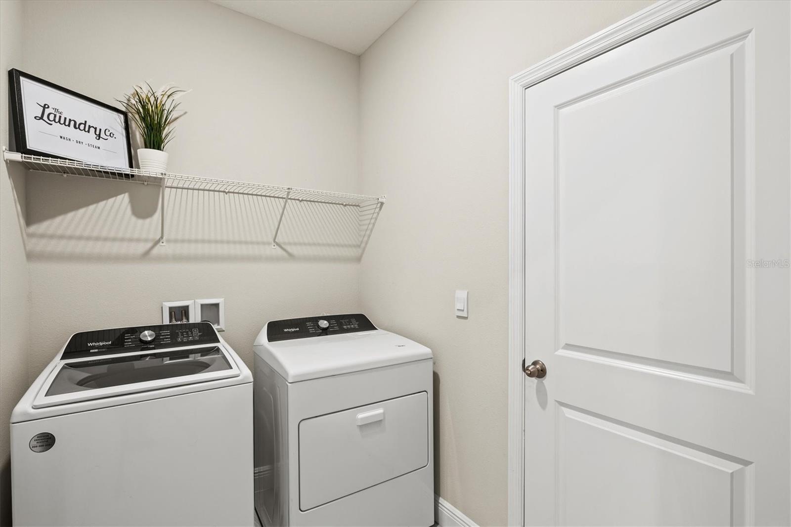 MANGROVE MANOR PH 1 - Residential