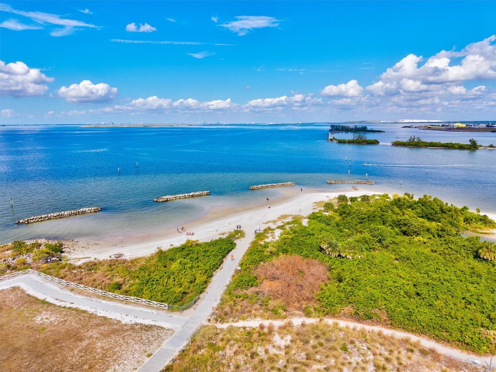 MANGROVE MANOR PH 1 - Residential