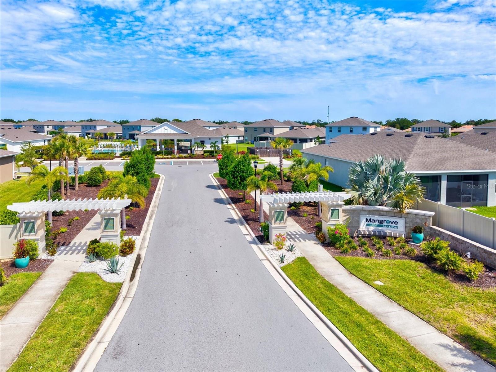 MANGROVE MANOR PH 1 - Residential