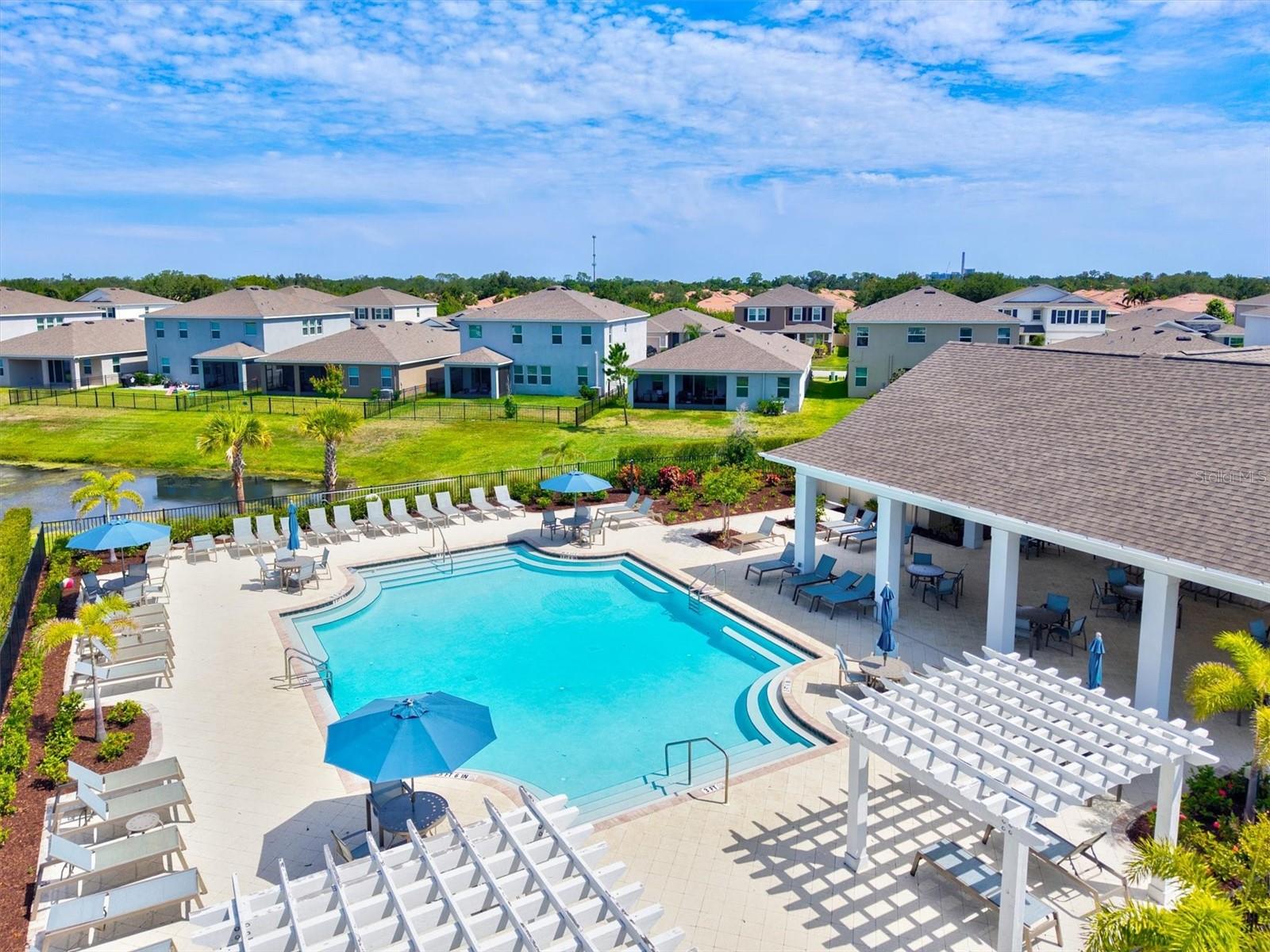 MANGROVE MANOR PH 1 - Residential