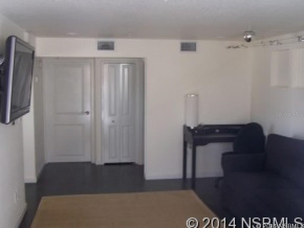 New Smyrna Beach - Residential Lease