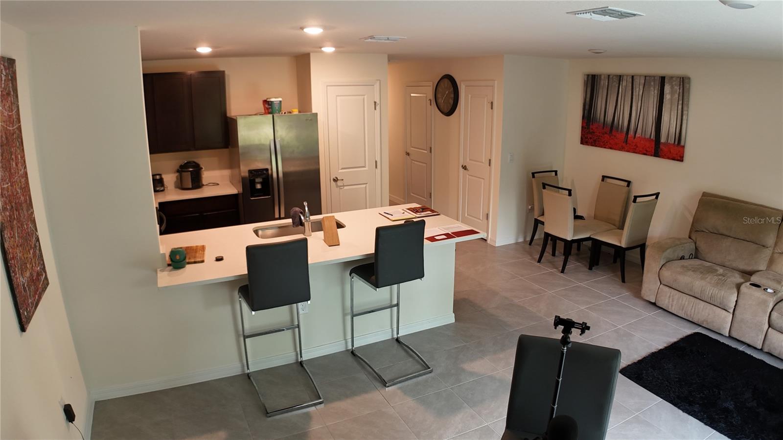 THE TOWNS AT LAUREL COMMONS - Residential