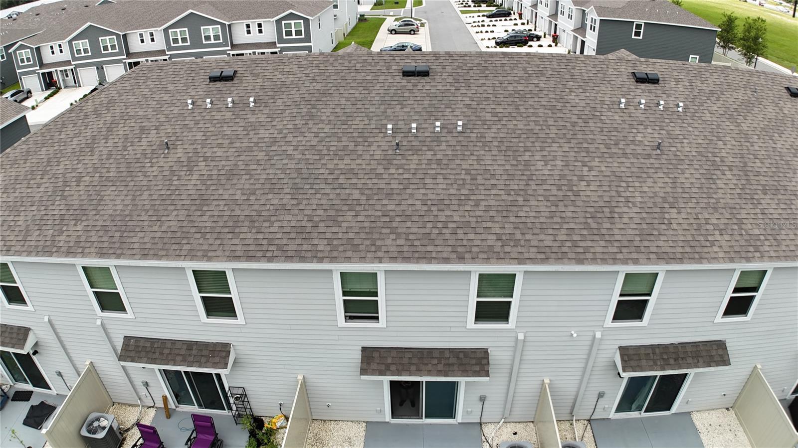 THE TOWNS AT LAUREL COMMONS - Residential