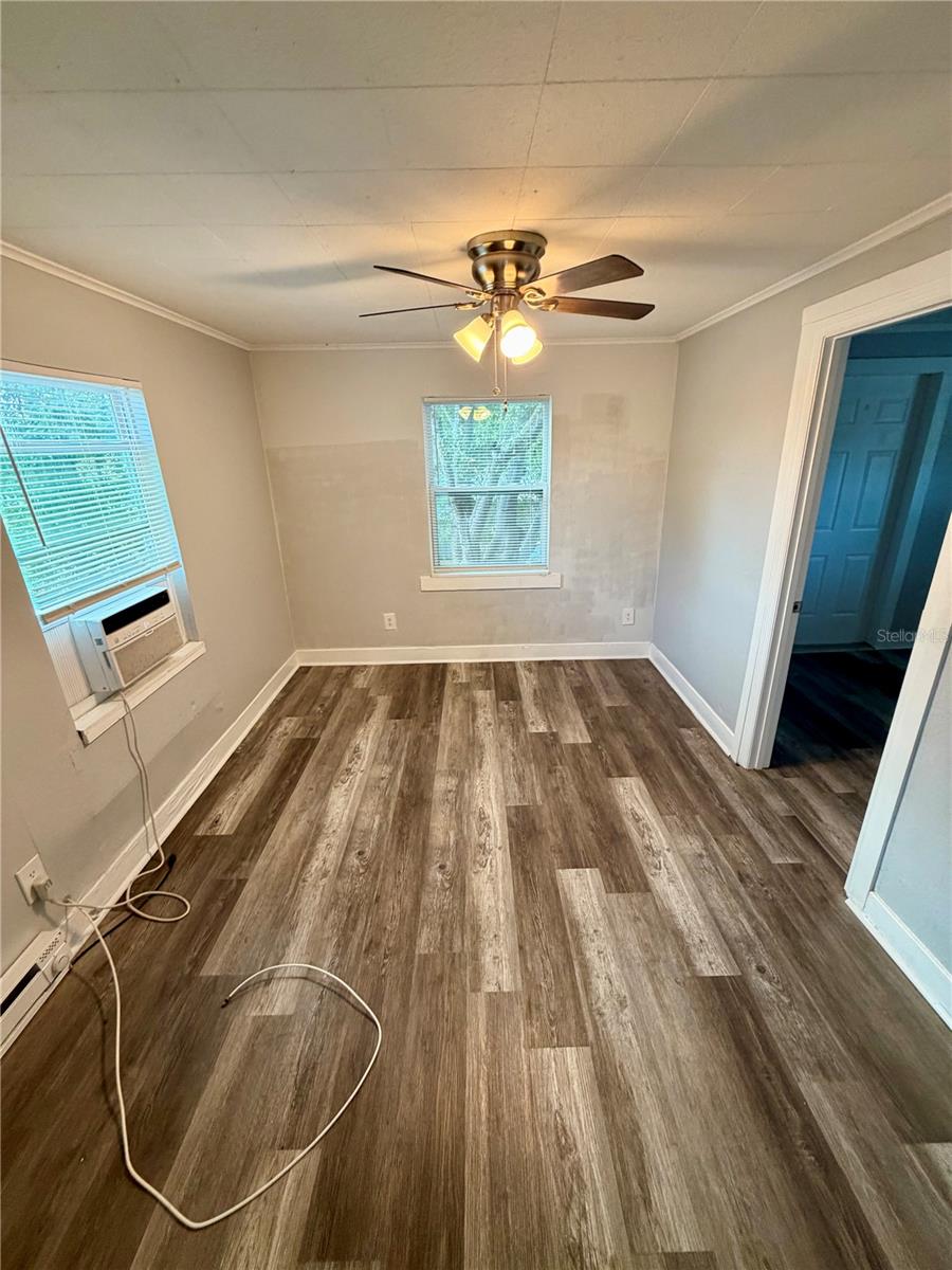 HIGHLAND PARK - Residential Lease