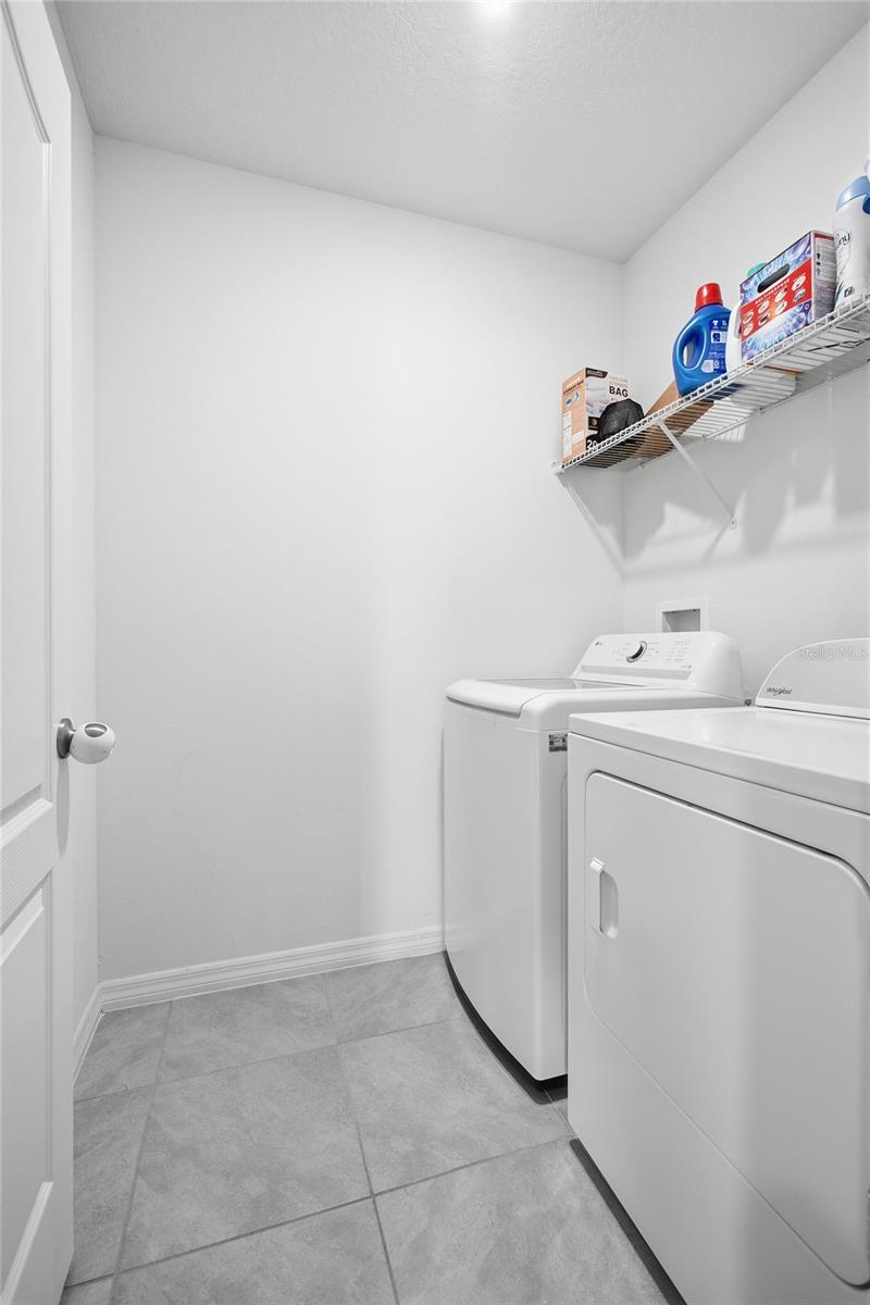 VICTORIA OAKS PH B - Residential