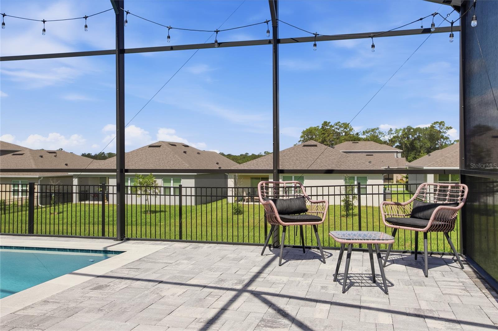 VICTORIA OAKS PH B - Residential