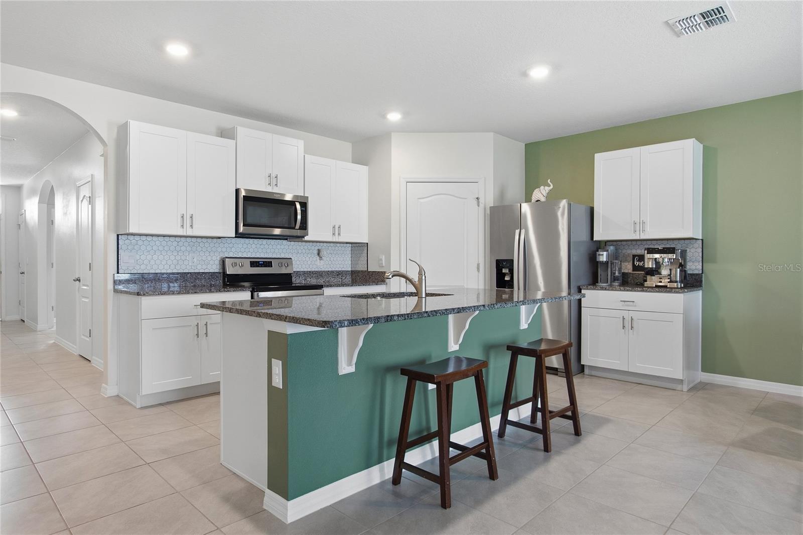 VICTORIA OAKS PH B - Residential