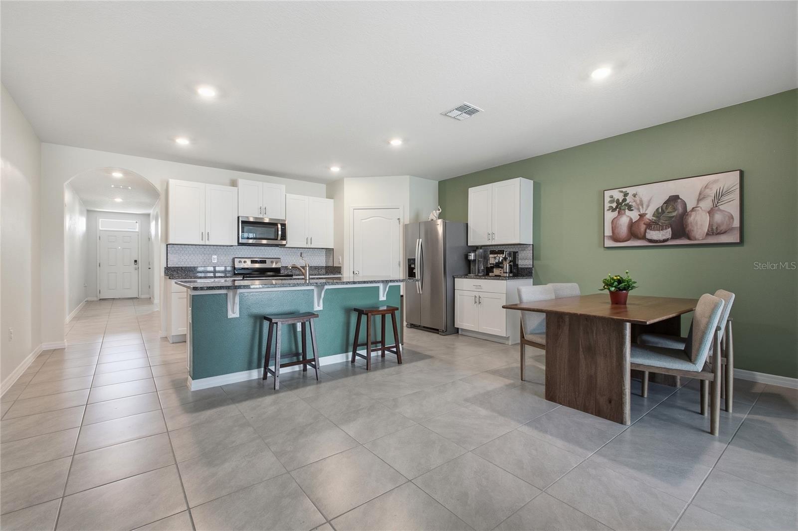 VICTORIA OAKS PH B - Residential