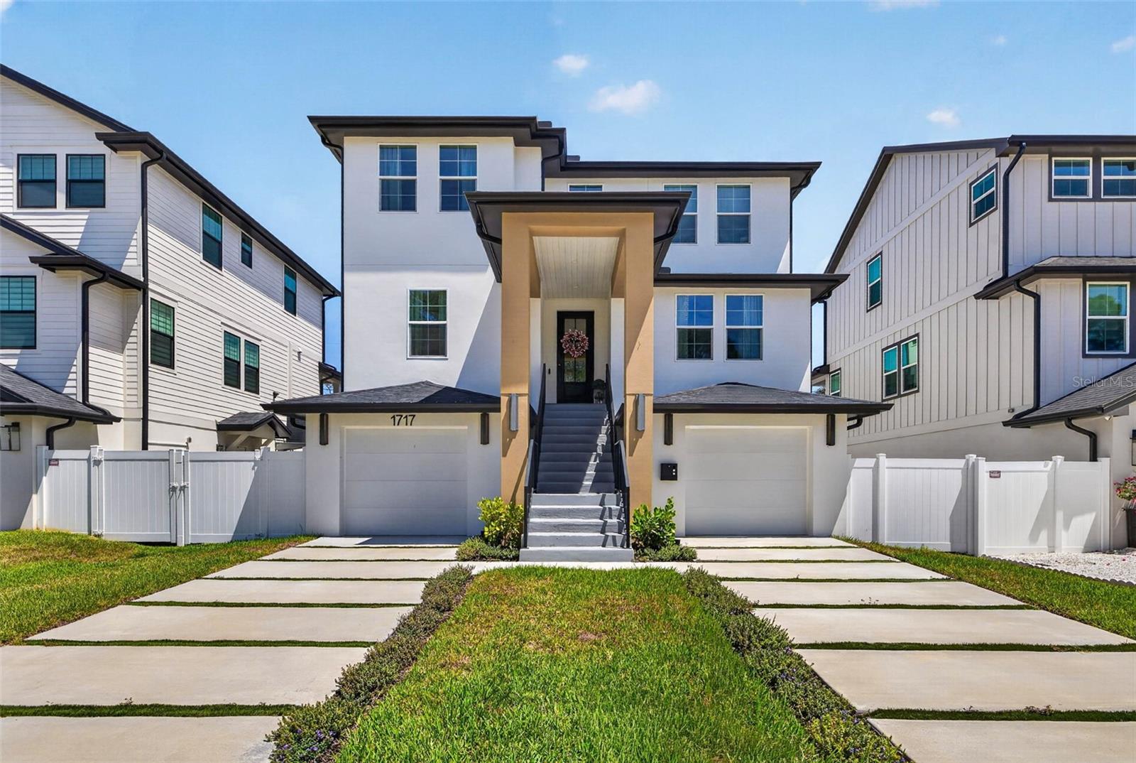 SHOREACRES CENTER - Residential