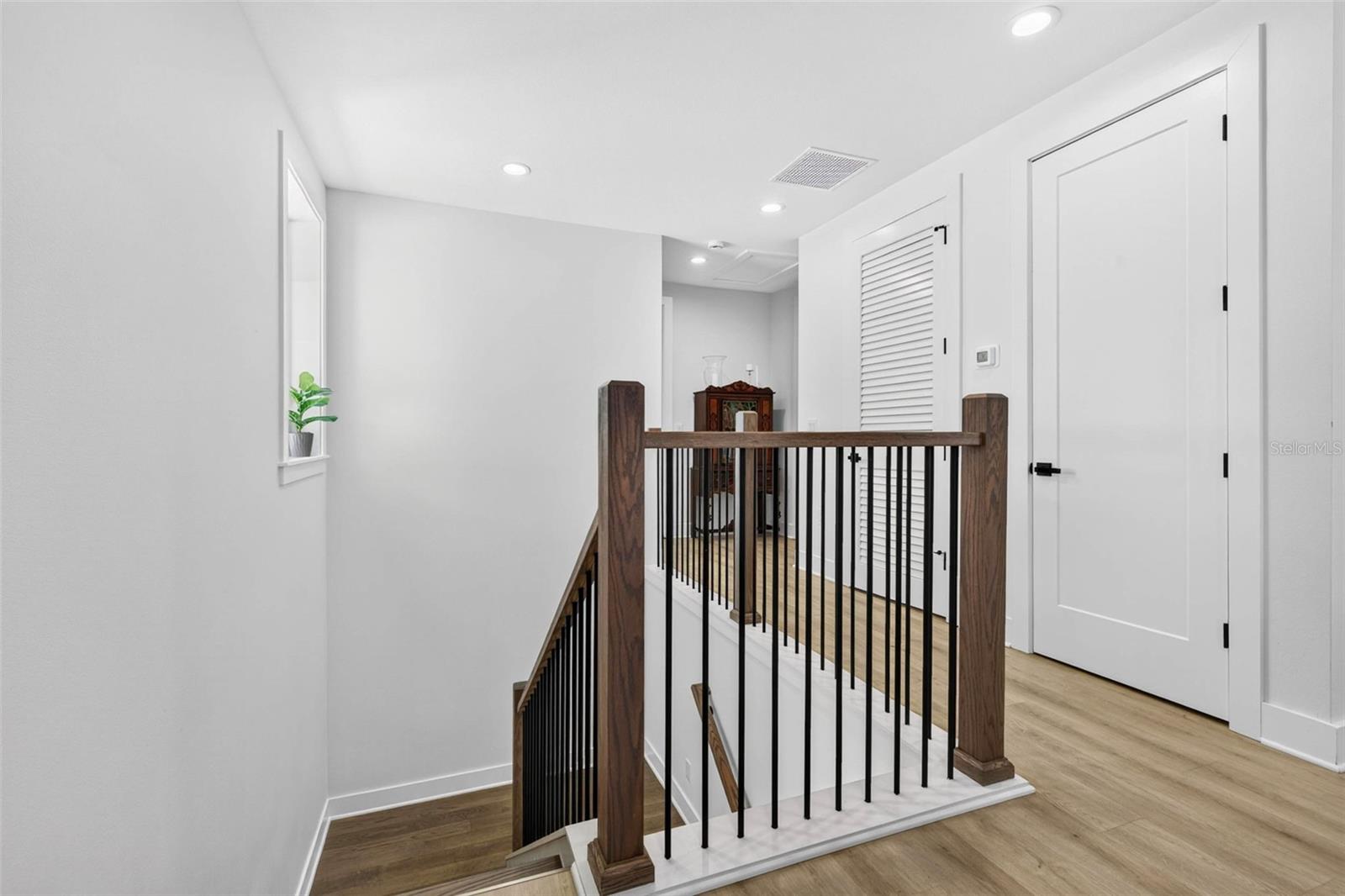 SHOREACRES CENTER - Residential