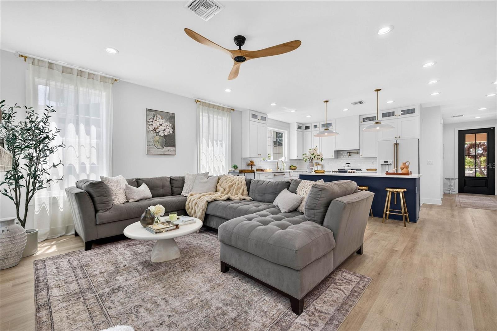 SHOREACRES CENTER - Residential