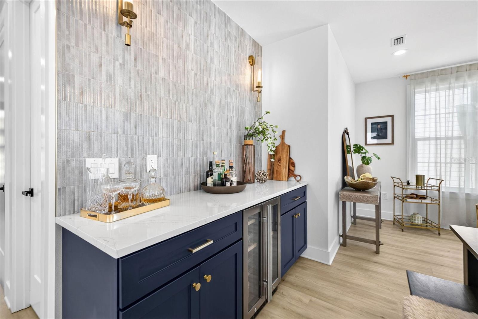 SHOREACRES CENTER - Residential