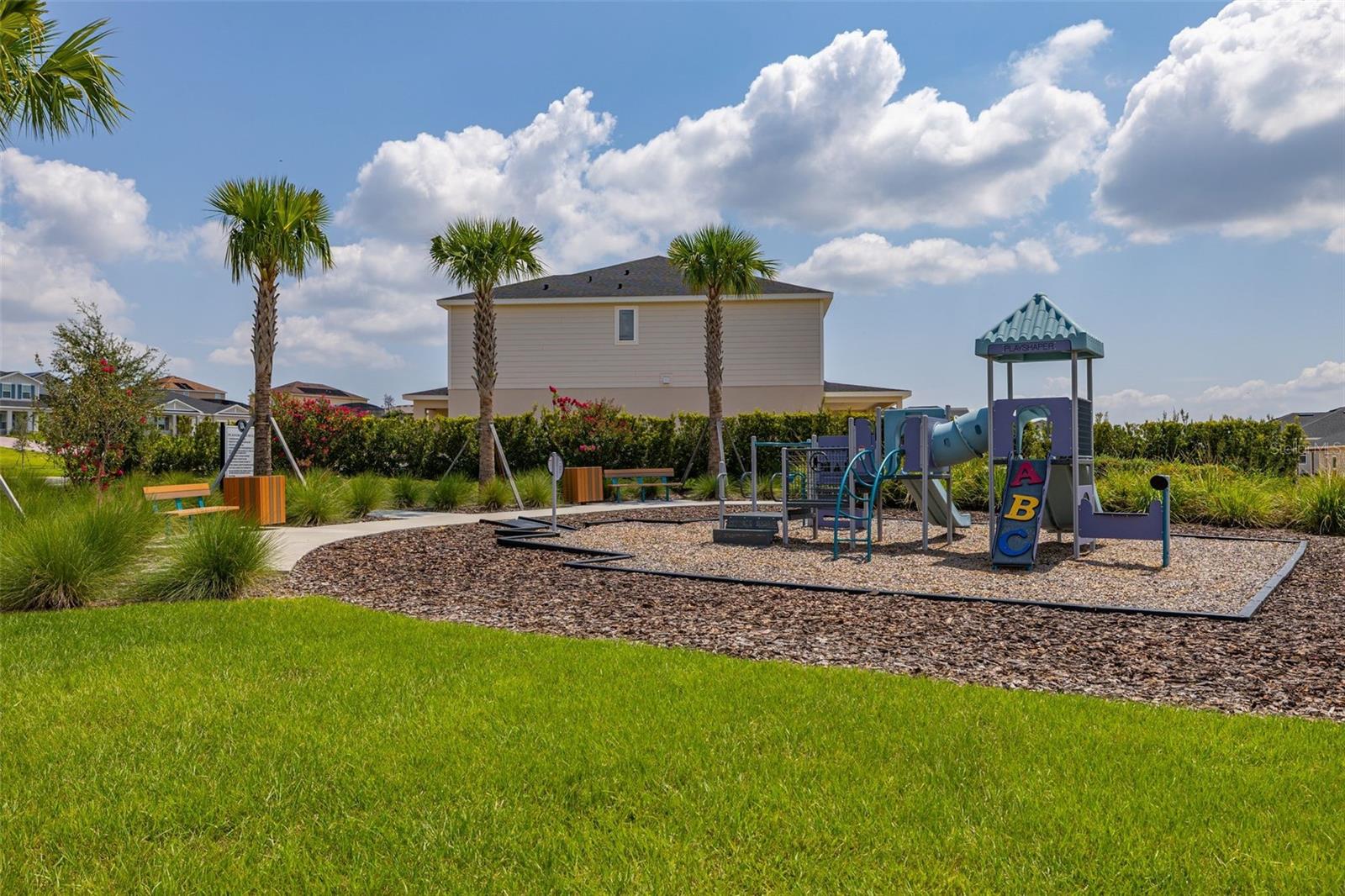 LAKE NELLIE XING - Residential Lease