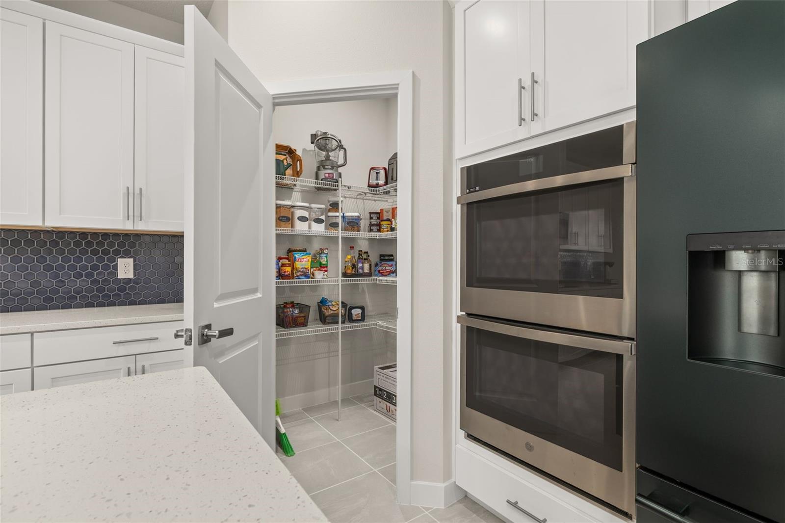 LAKE NELLIE XING - Residential Lease