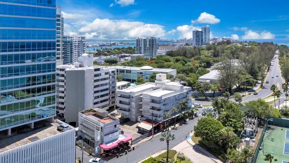 CARMEN APARTMENTS & EL CARIBITO - Residential