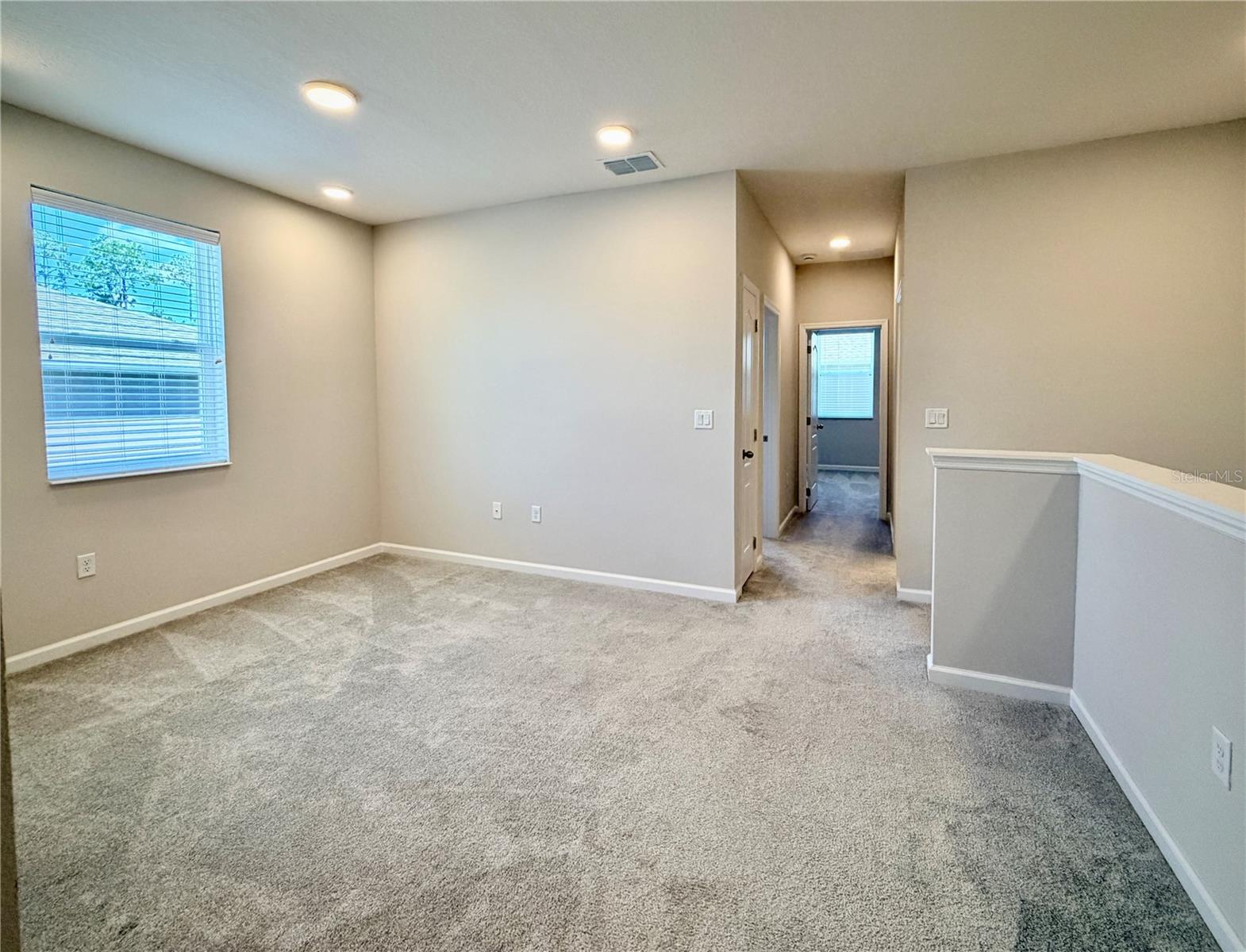 TOWNS AT TUSKAWILLA COMMONS - Residential Lease