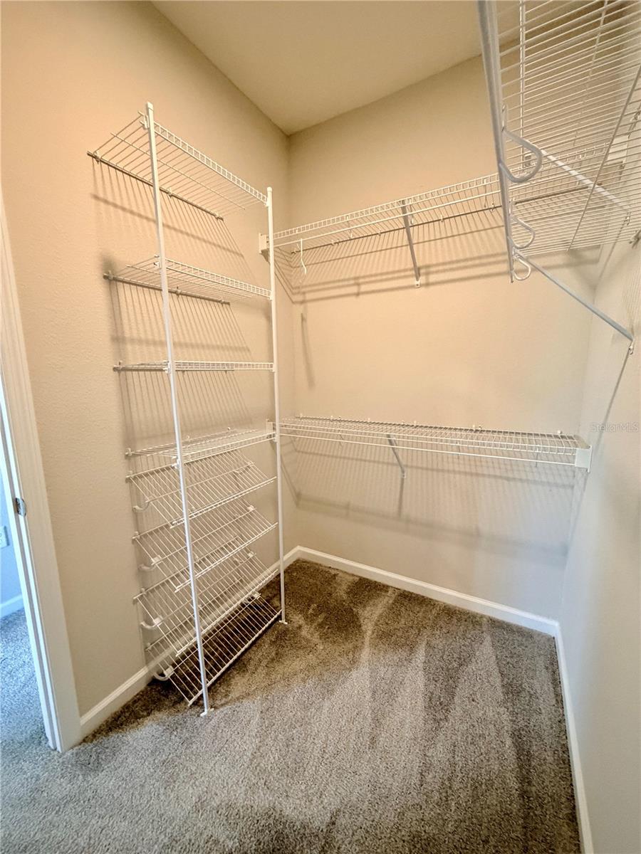 TOWNS AT TUSKAWILLA COMMONS - Residential Lease