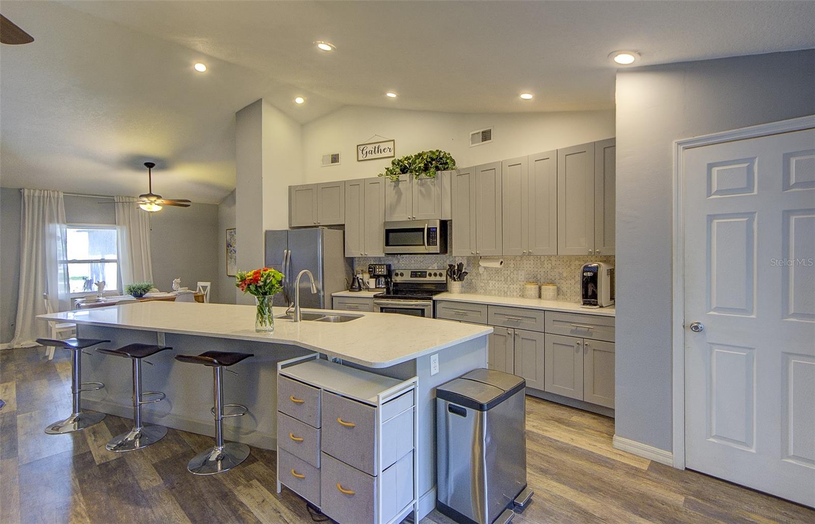 MEADOWBROOKE AT SUMMERFIELD UN - Residential