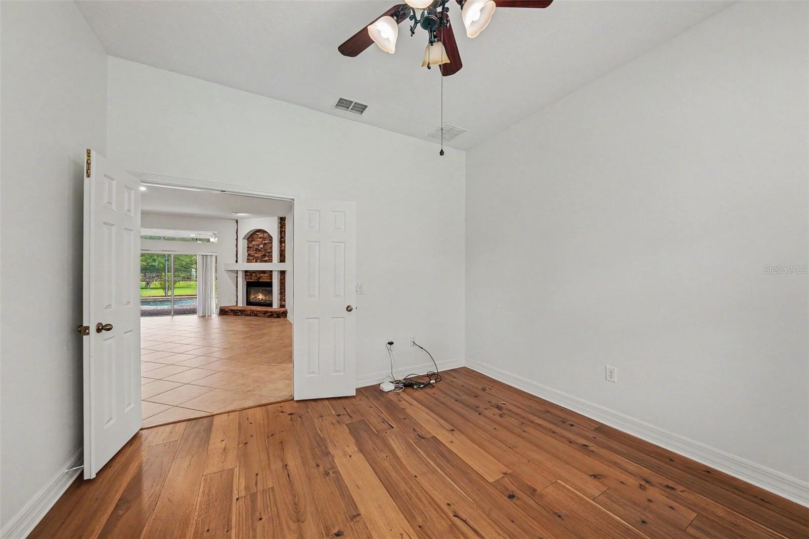 ANGEL FARMS ESTATES - Residential