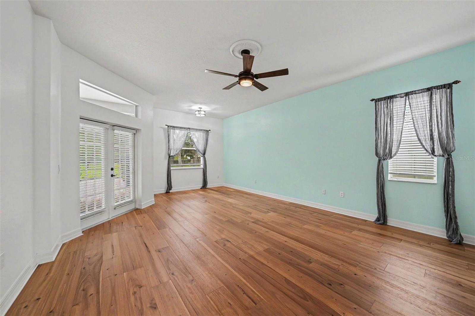 ANGEL FARMS ESTATES - Residential