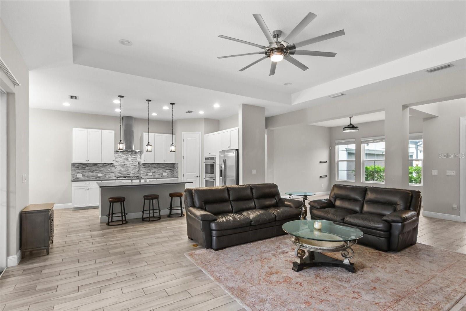 RIVO LAKES - Residential