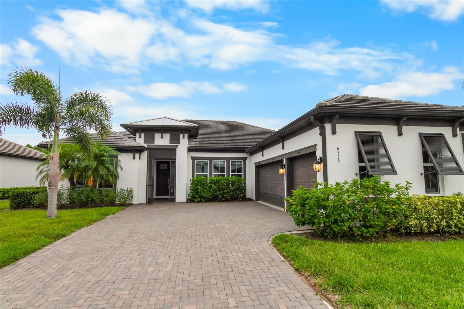 RIVO LAKES - Residential