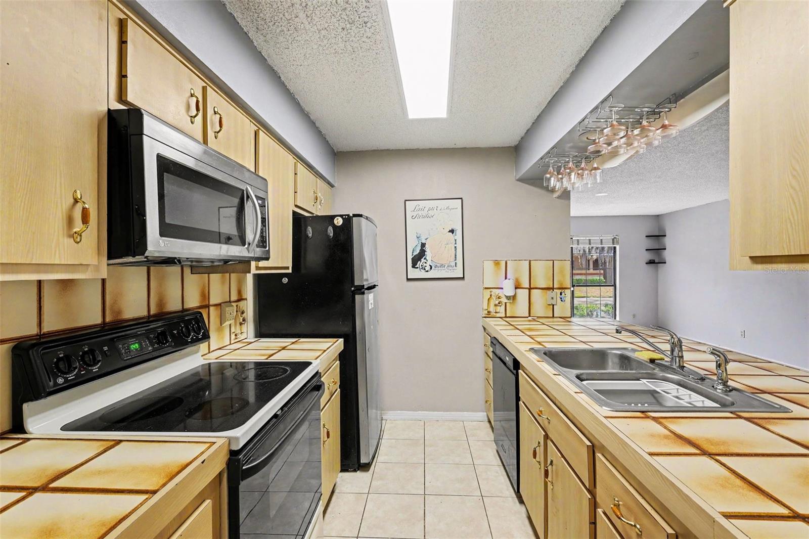 PADDOCK VILLAS - Residential