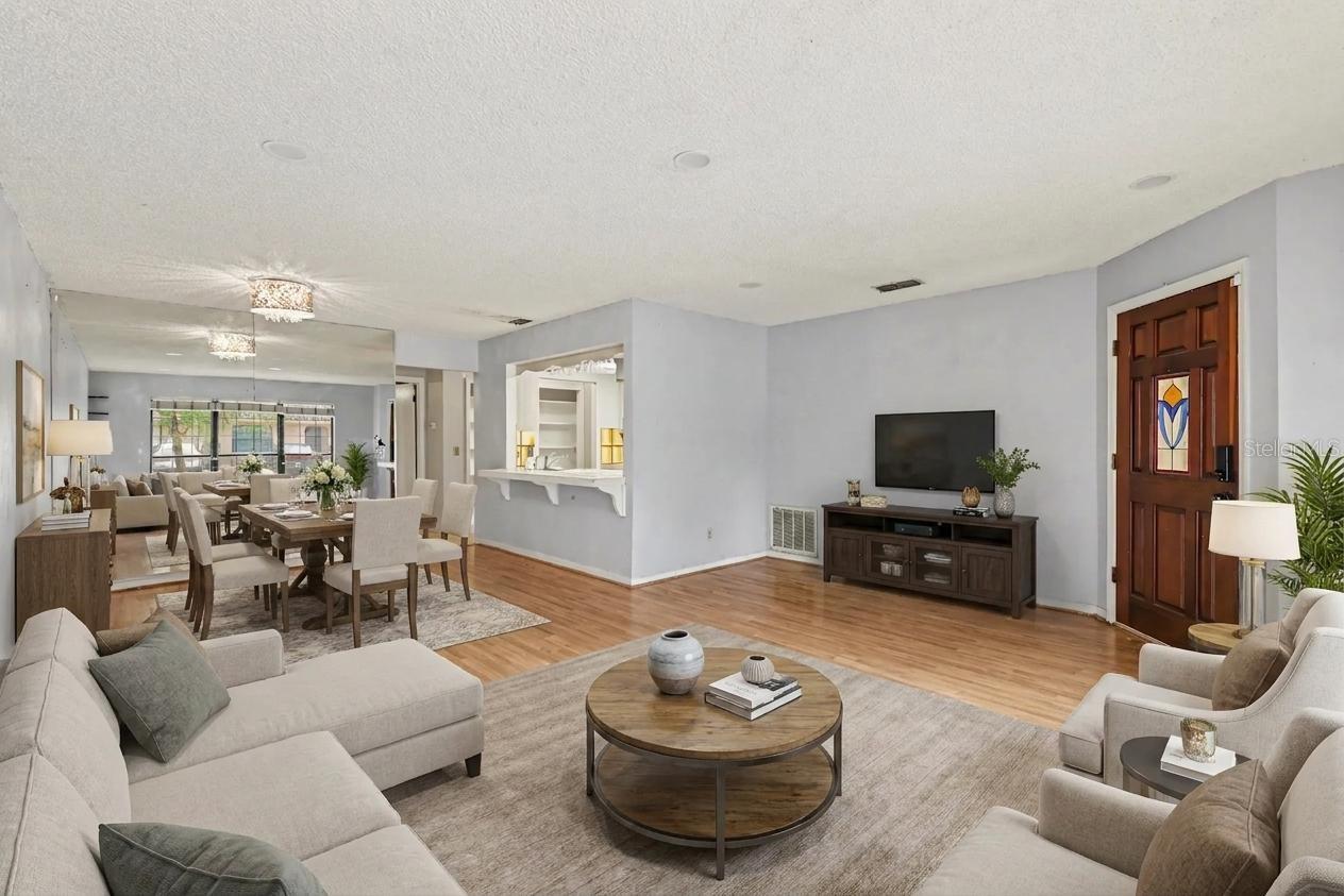 PADDOCK VILLAS - Residential