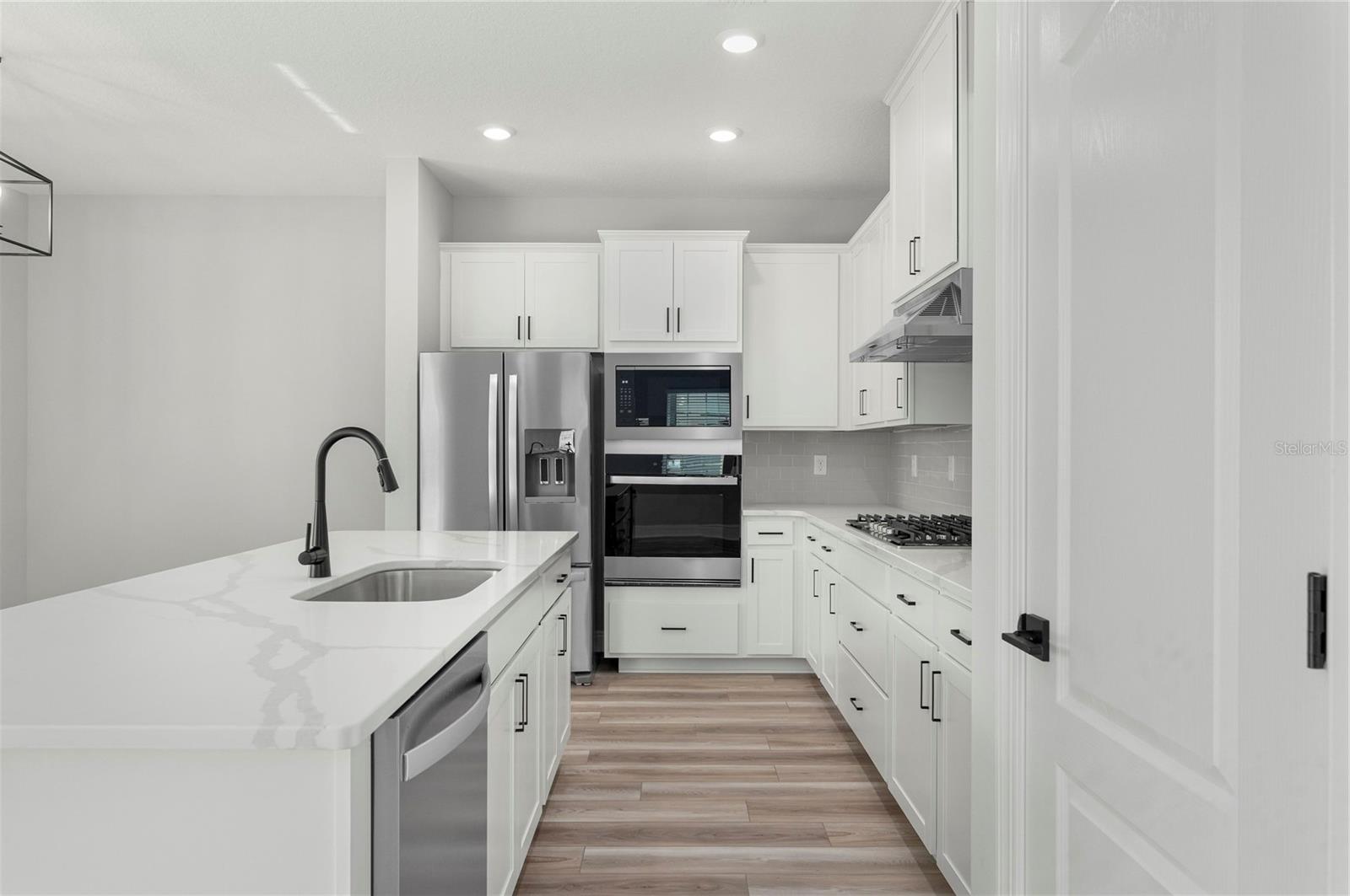 REUNION VILLAGE PHASE 4 - Residential