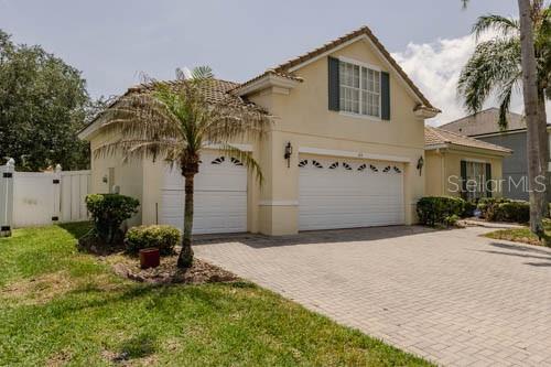 WINDSOR LANDING - Residential