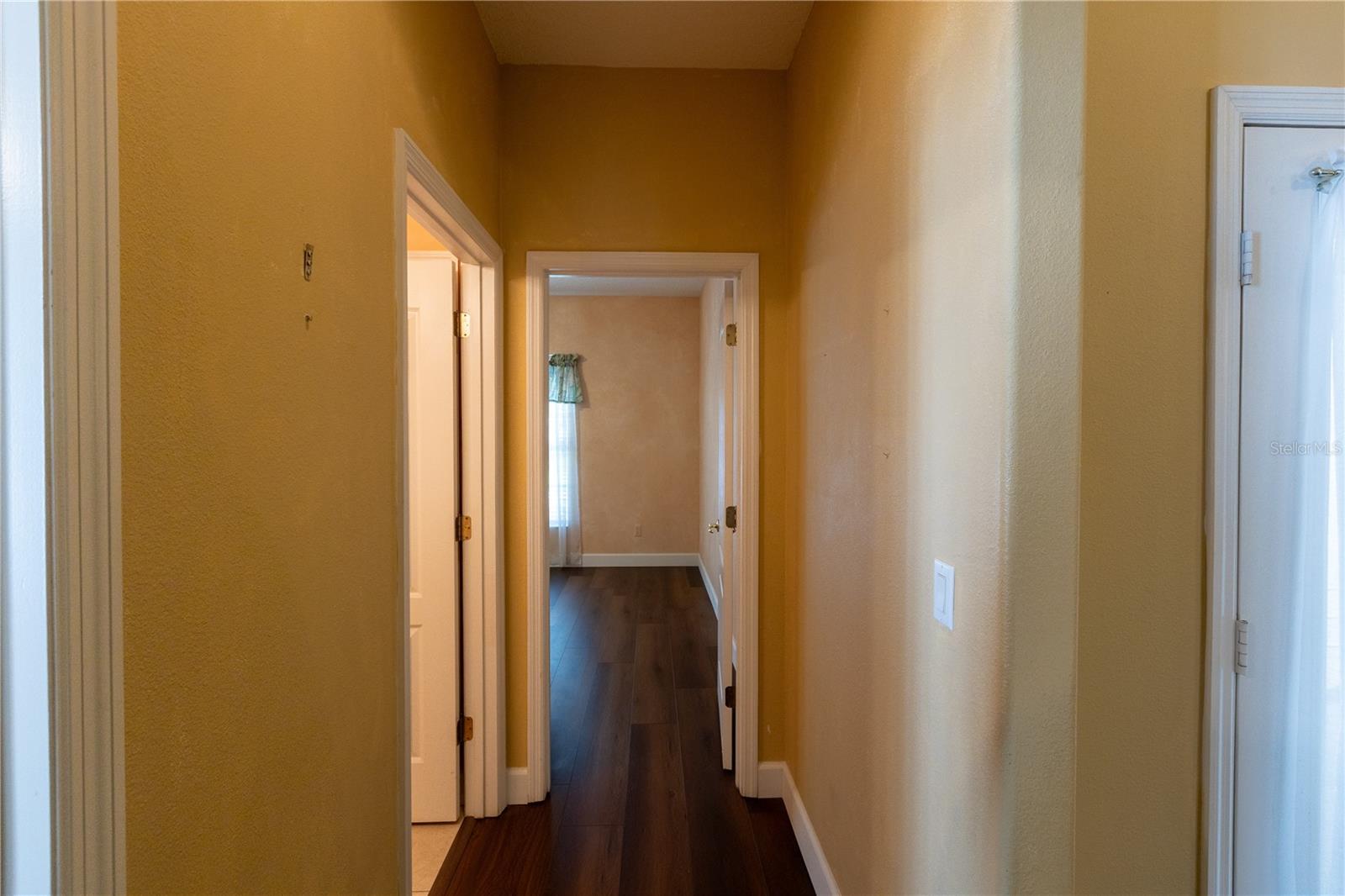 WINDSOR LANDING - Residential