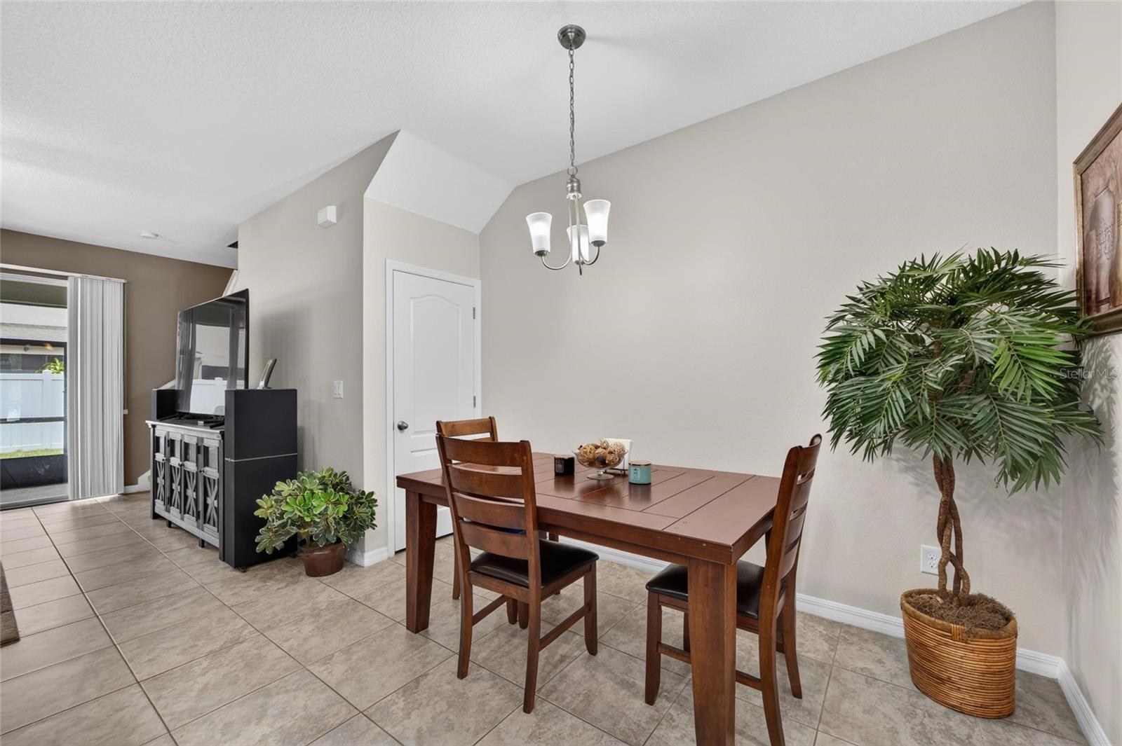 AVELAR CREEK NORTH - Residential