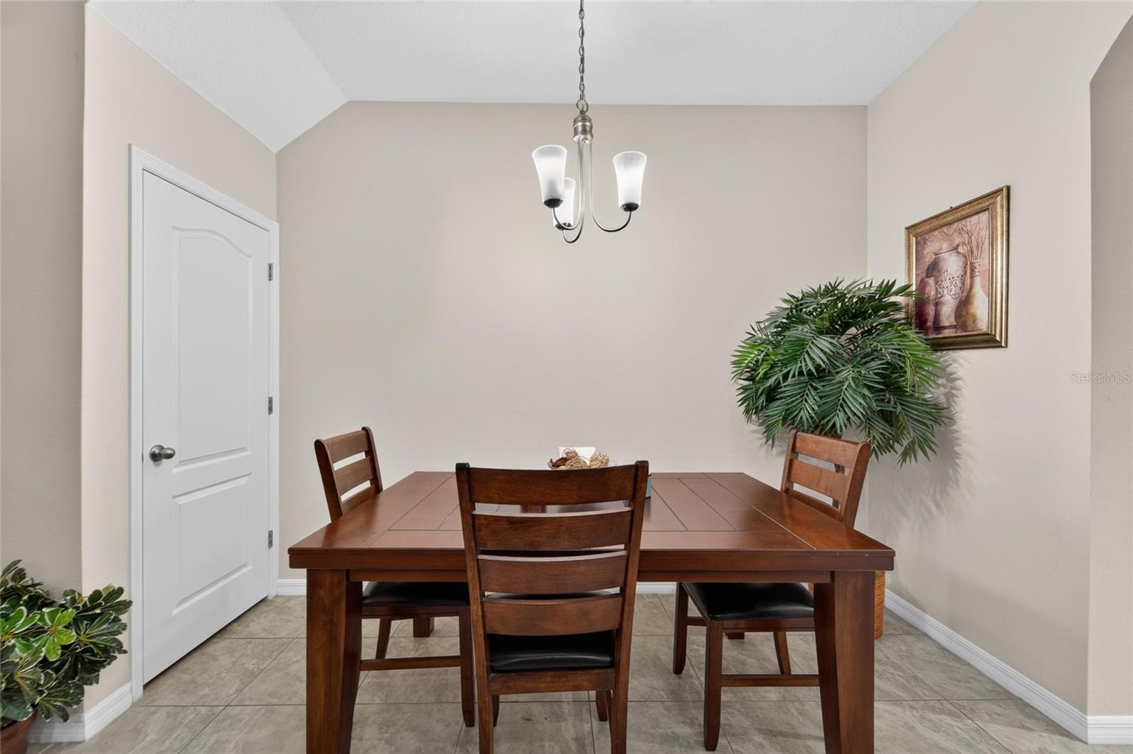 AVELAR CREEK NORTH - Residential
