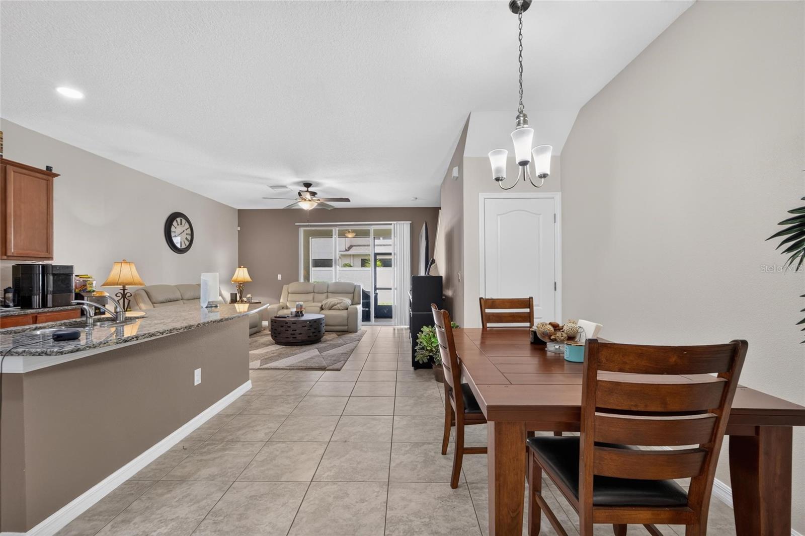 AVELAR CREEK NORTH - Residential