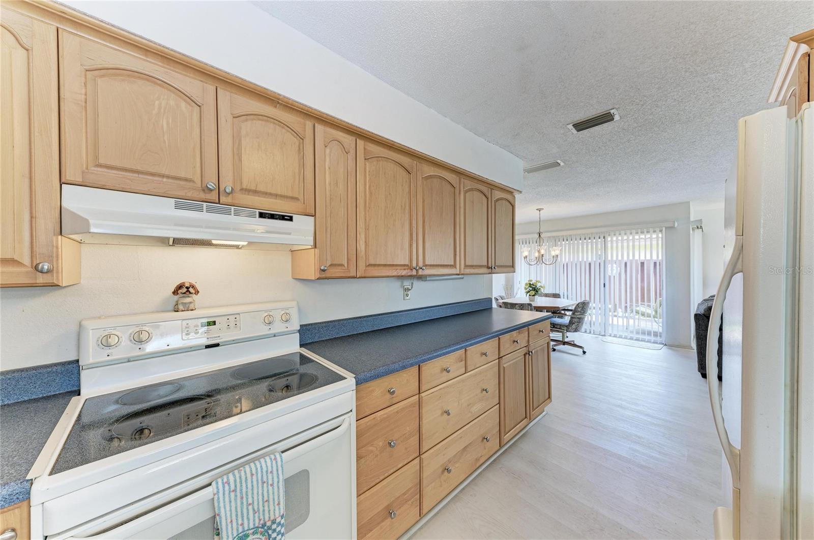 CAMBRIDGE VILLAGE - Residential