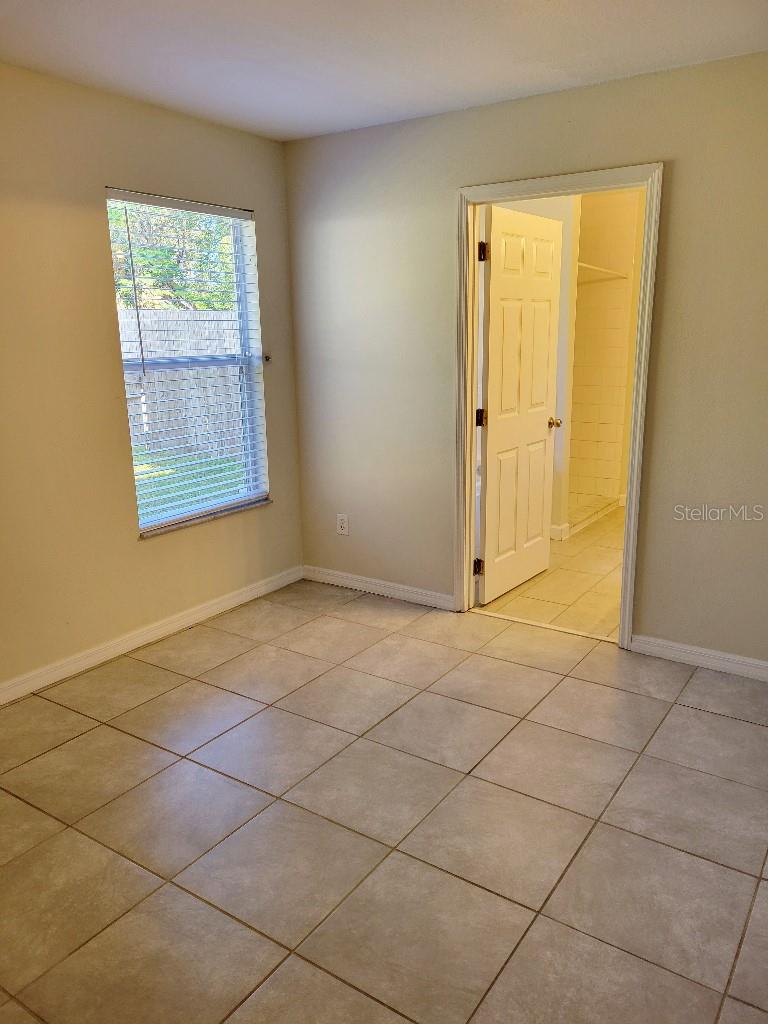 CLEAR LAKE VIEWS - Residential Income