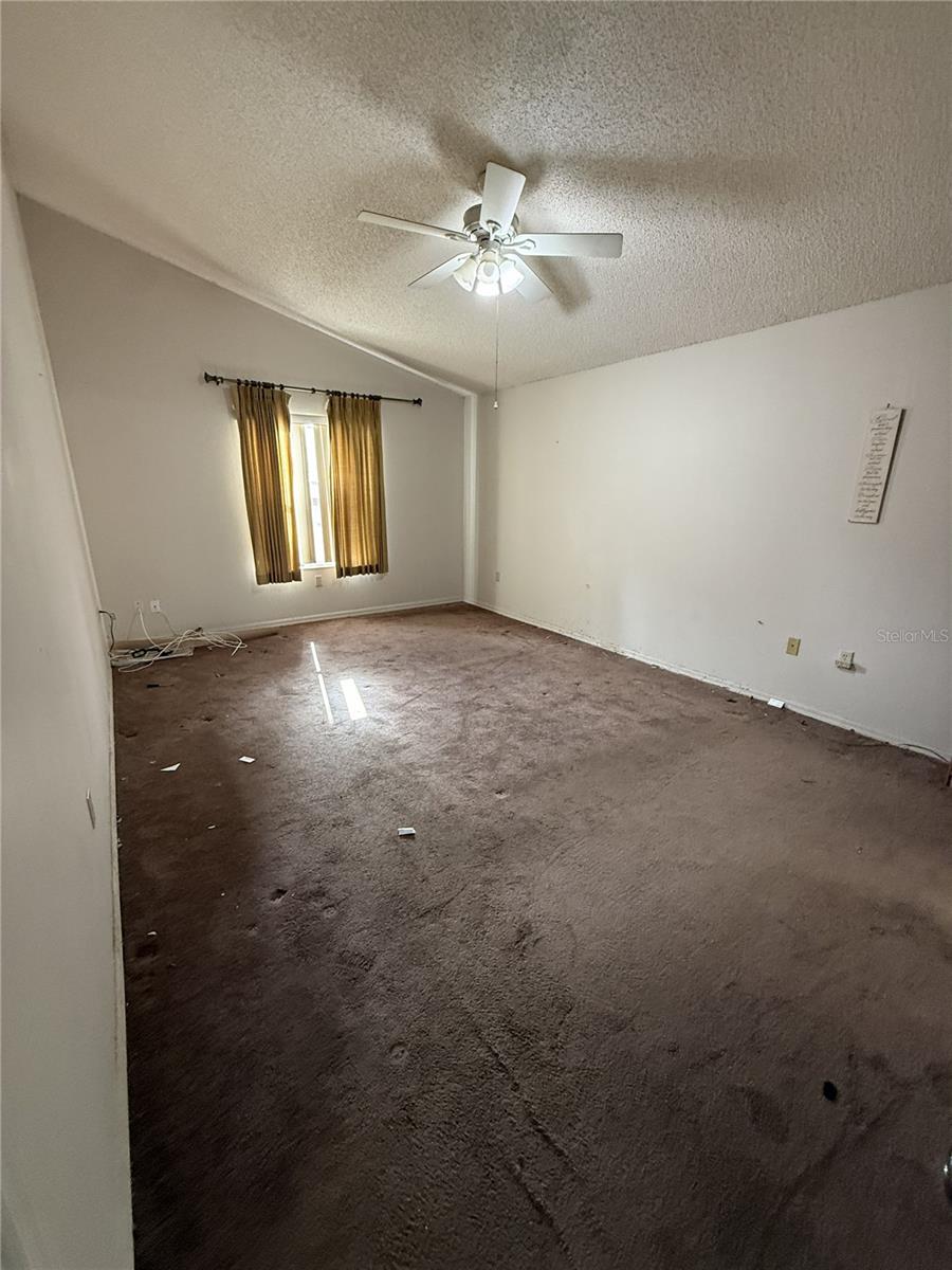 DELTONA LAKES UNIT 38 - Residential